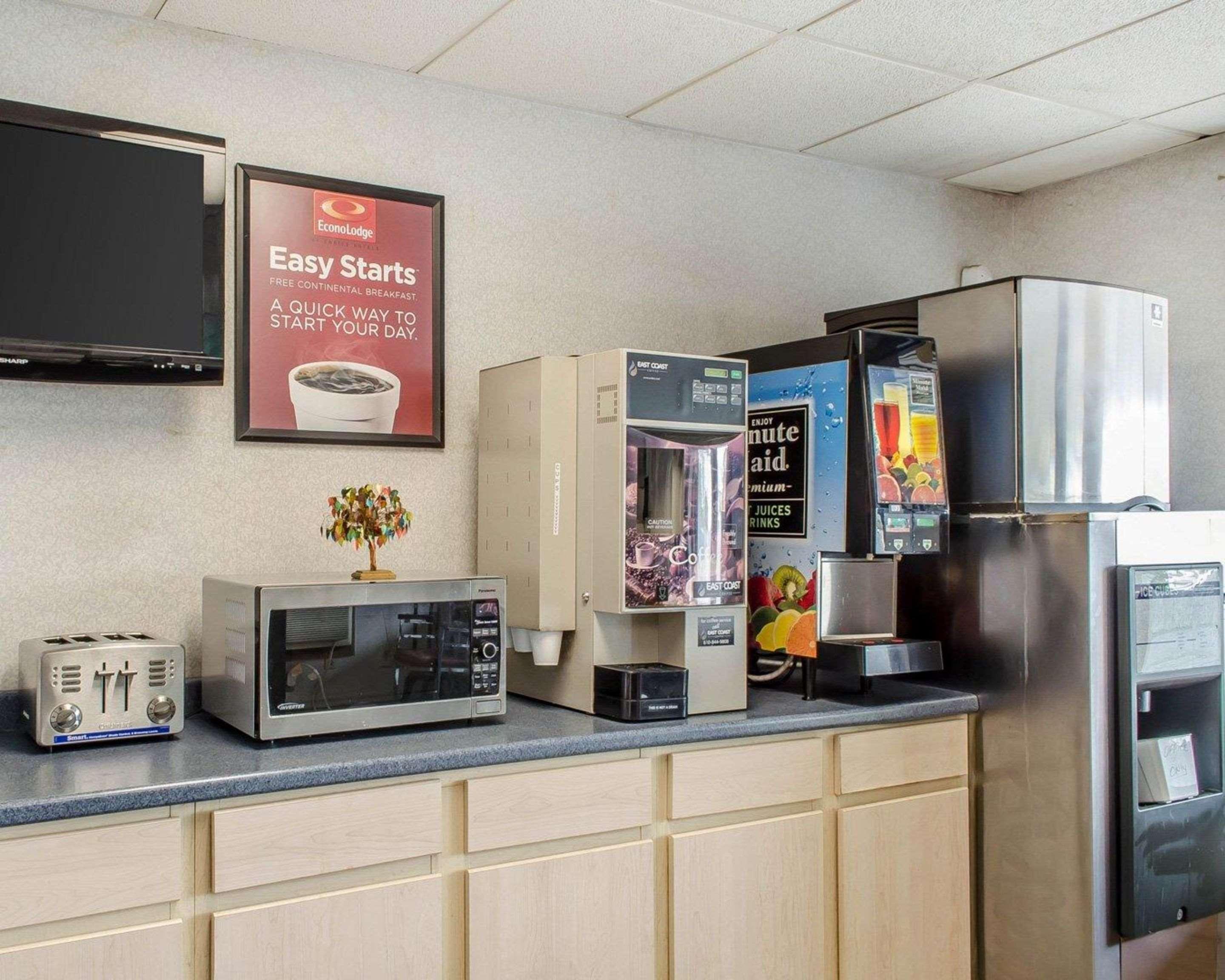Econo Lodge Frackville Eksteriør bilde