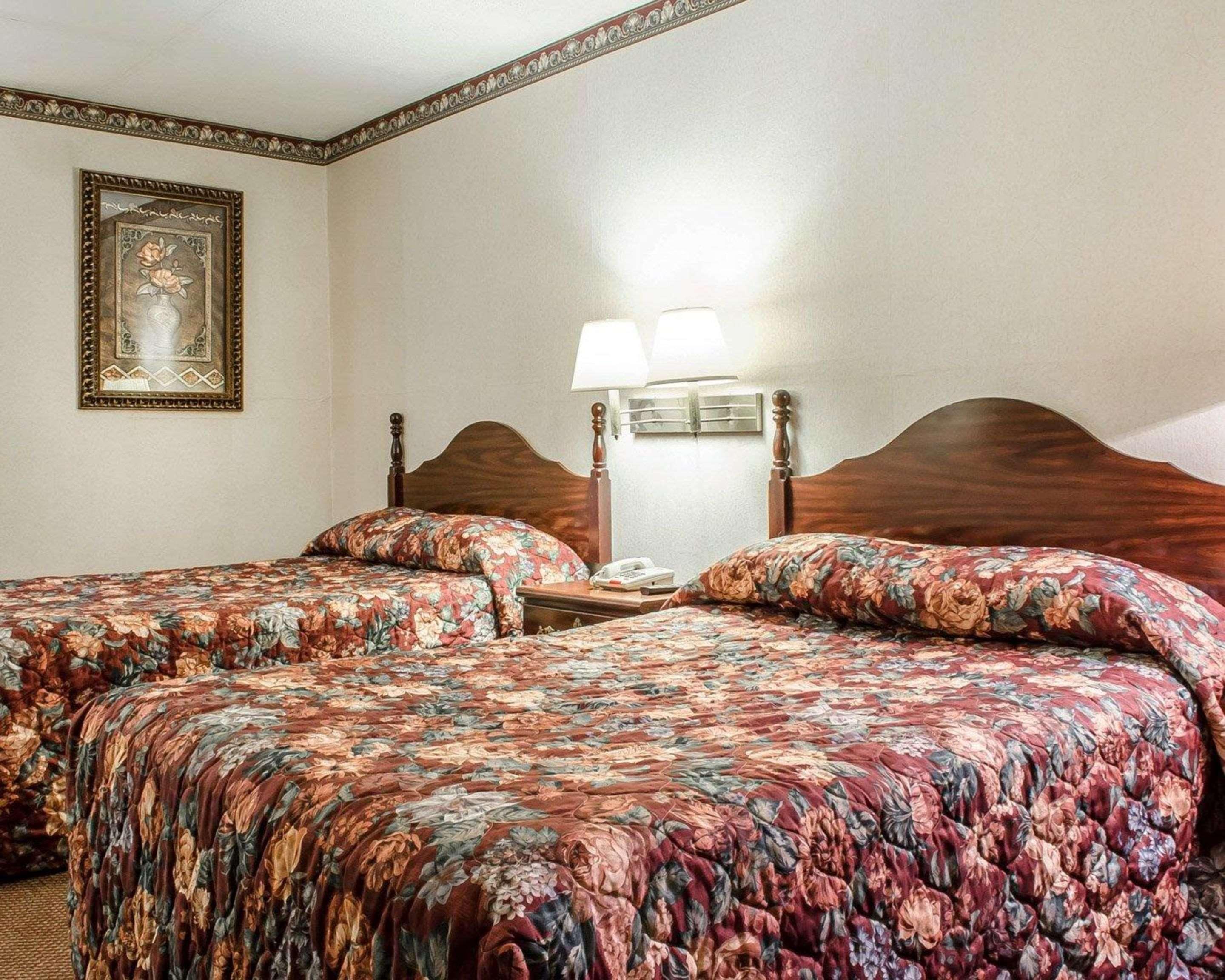 Econo Lodge Frackville Eksteriør bilde