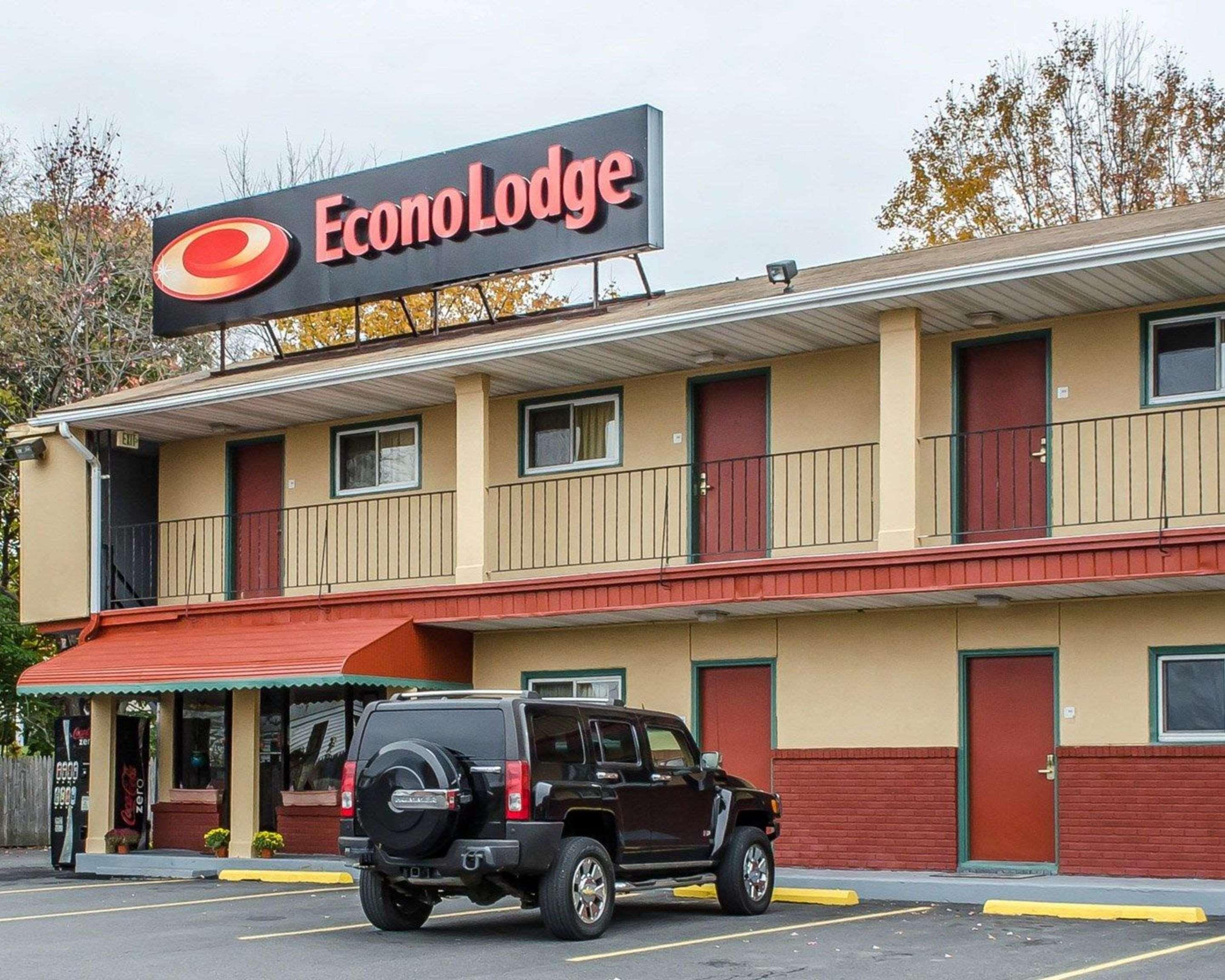 Econo Lodge Frackville Eksteriør bilde