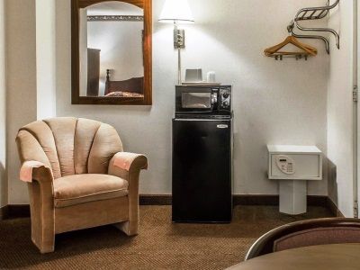 Econo Lodge Frackville Eksteriør bilde